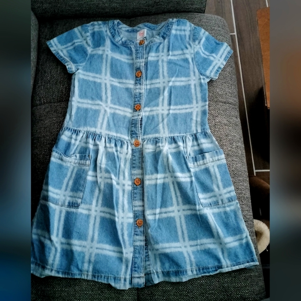 Girl dresses